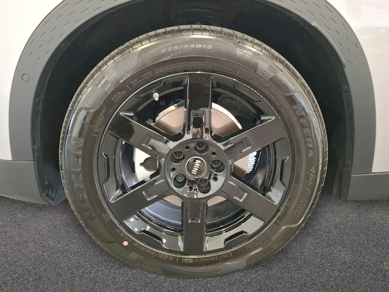Mini Countryman 10