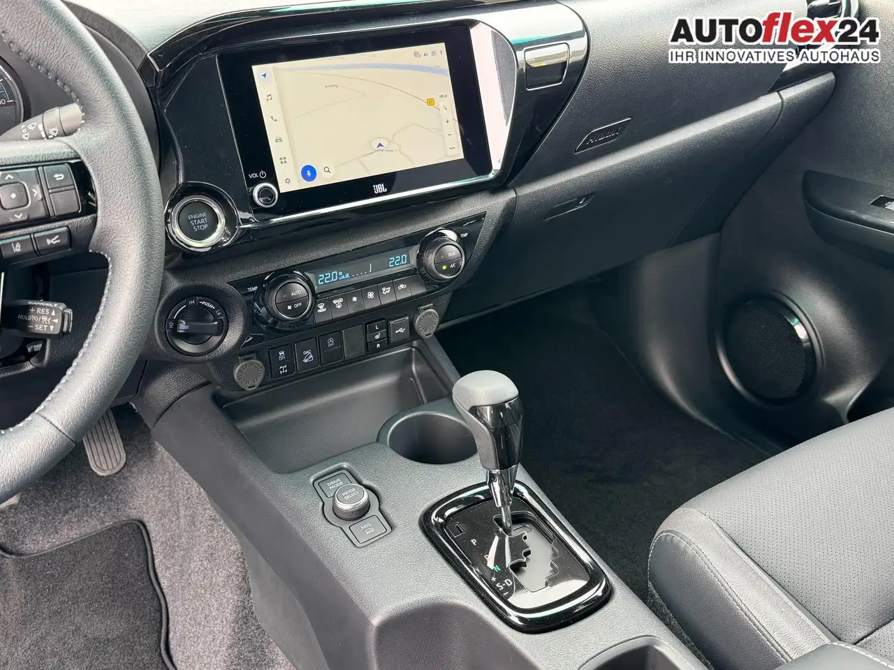 Toyota Hilux 12