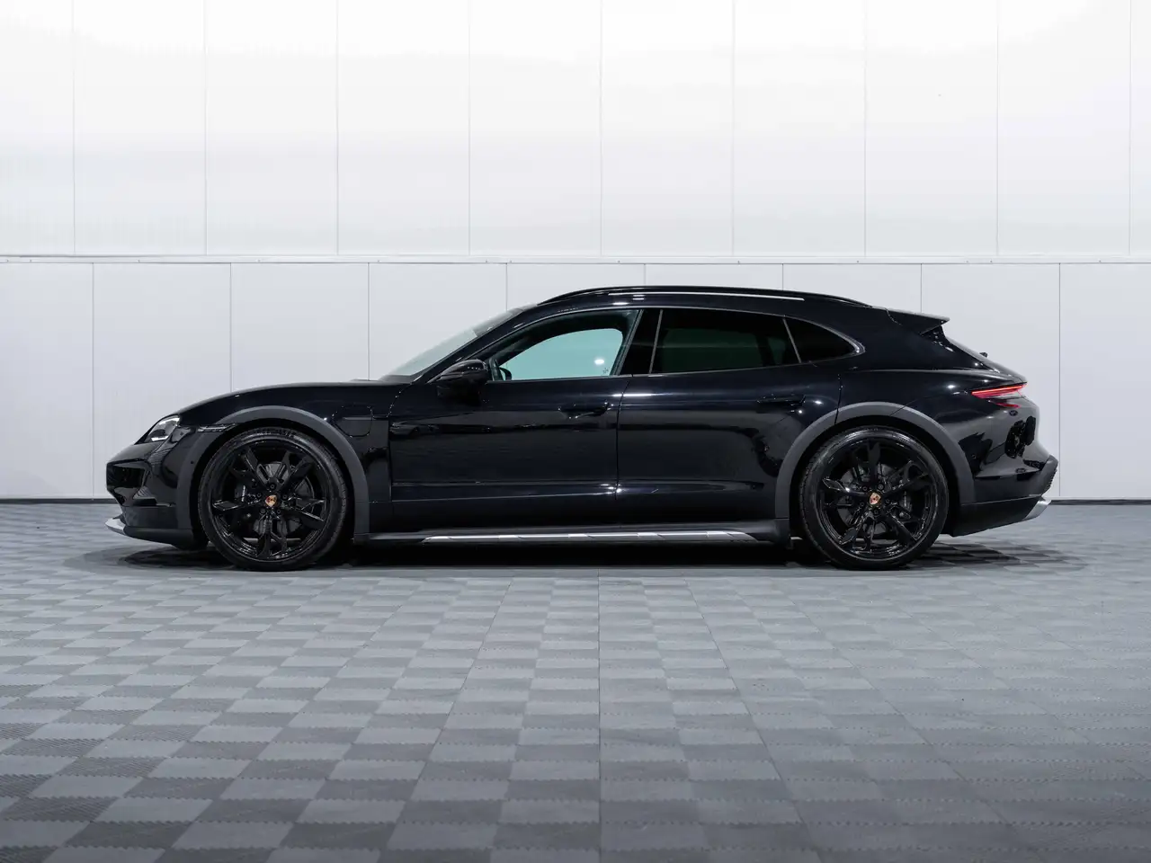 Porsche Taycan 4 4