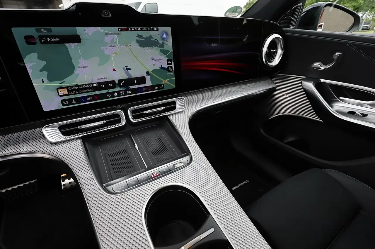 Mercedes-Benz GLC 400 10