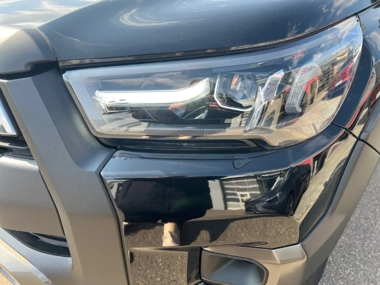 Toyota Hilux 7