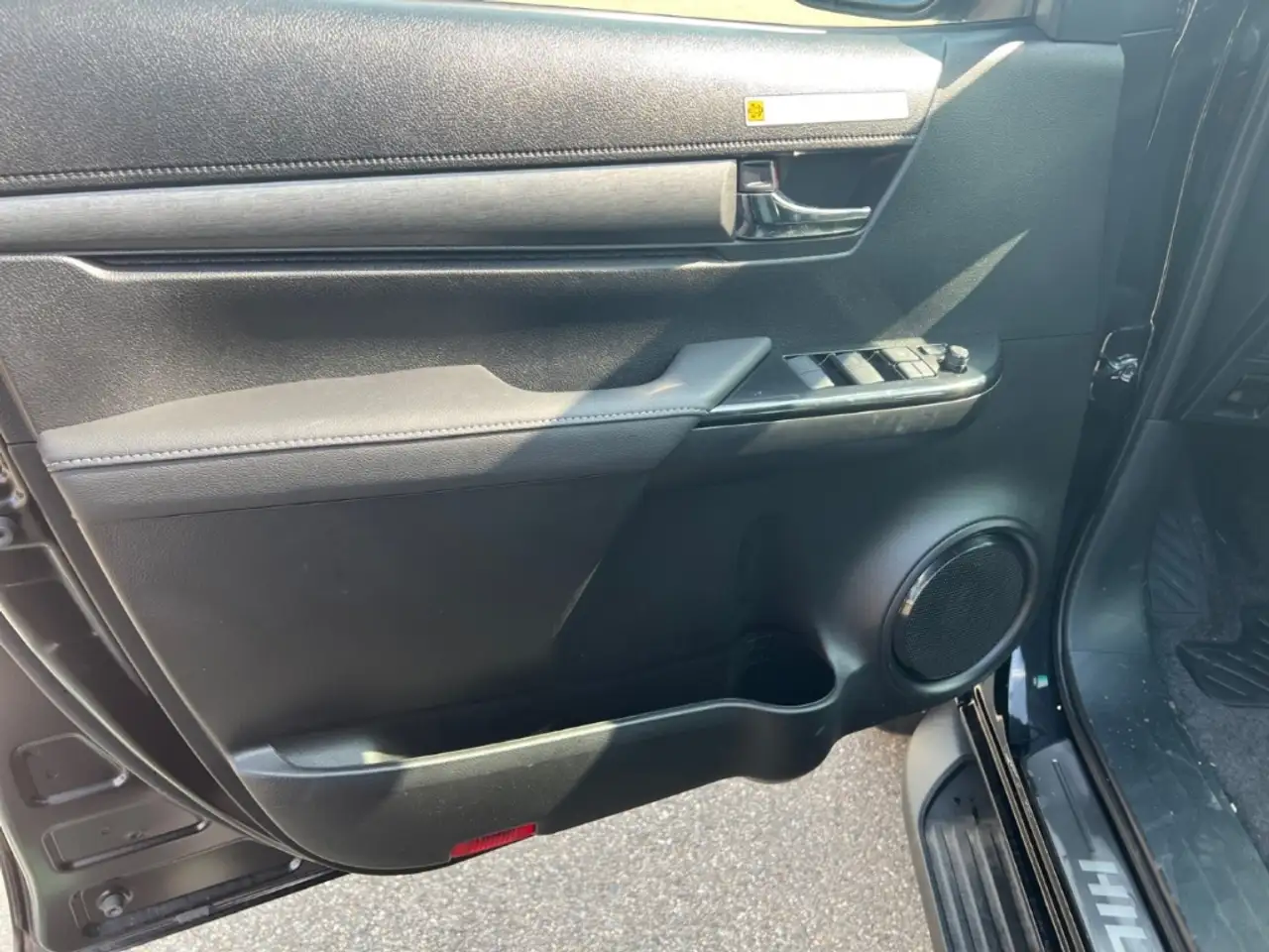 Toyota Hilux 13