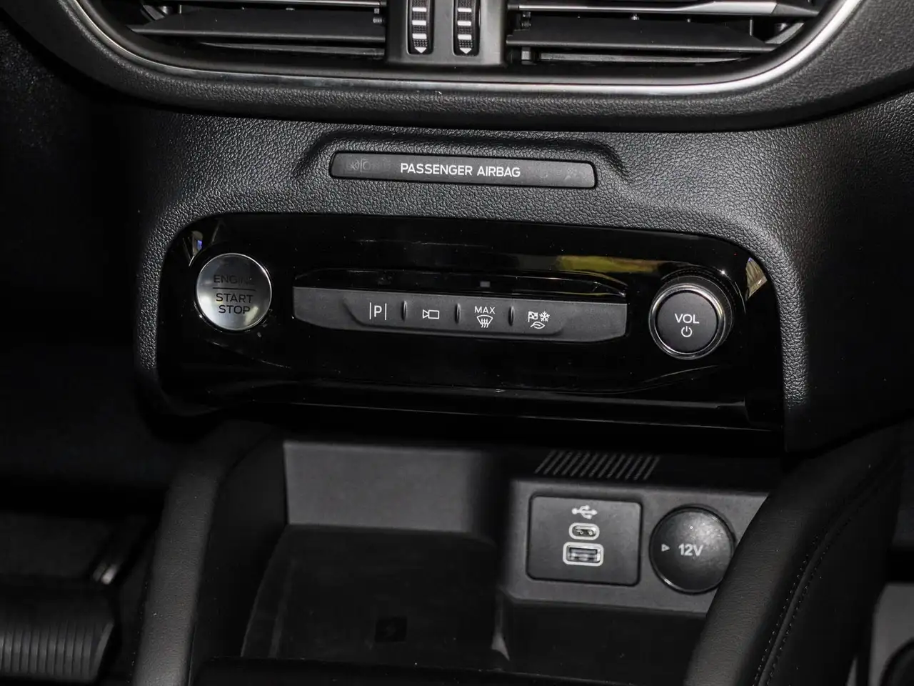 Ford Kuga 8