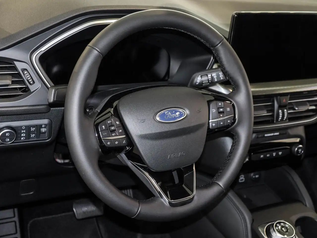 Ford Kuga 9