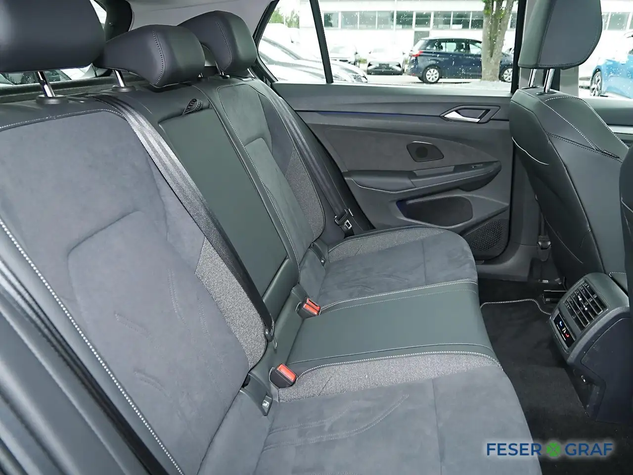 Volkswagen Golf 8 8