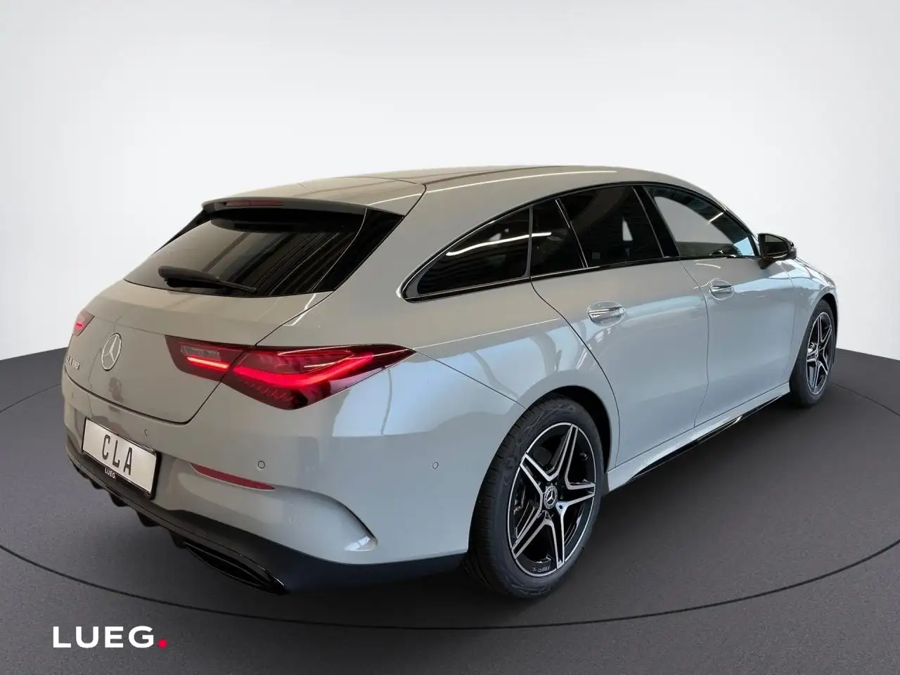 Mercedes-Benz CLA 180 5