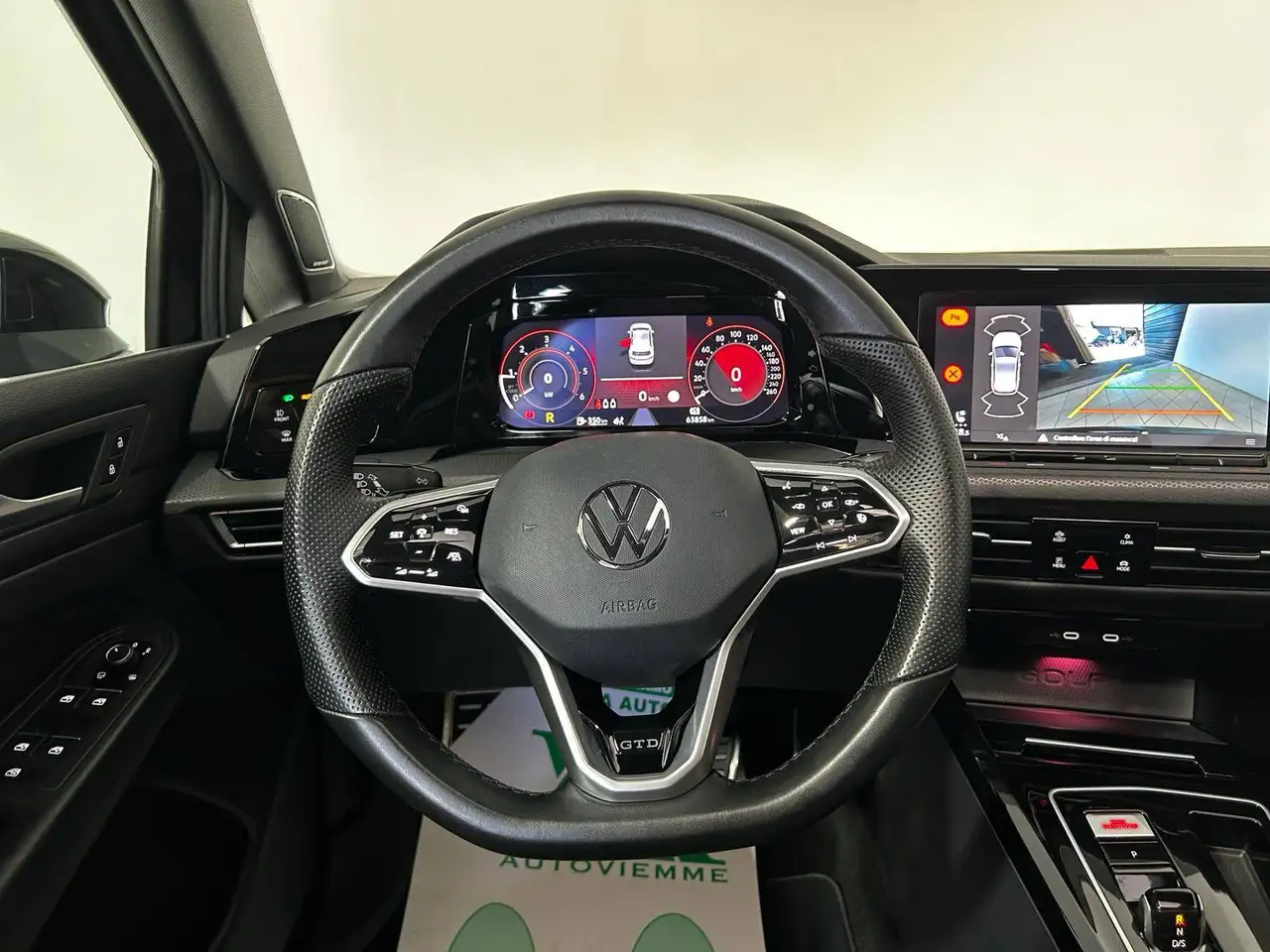 Volkswagen Golf 12