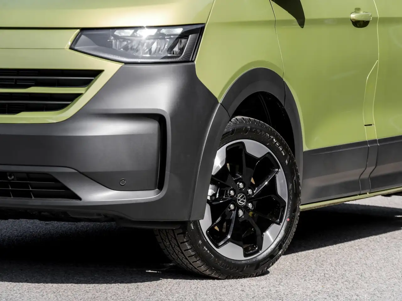 Volkswagen T7 Caravelle 5