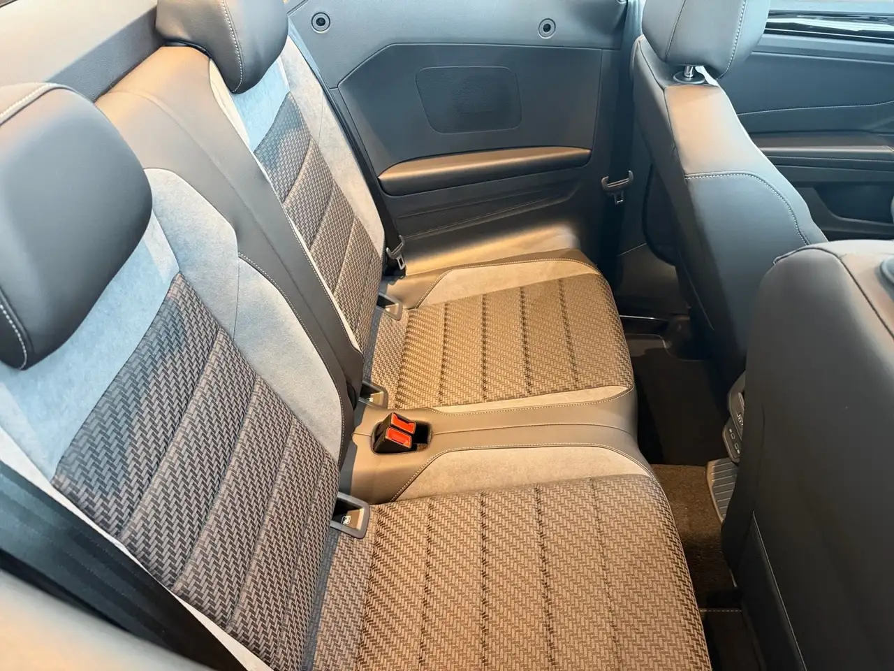 Volkswagen T-Roc 15