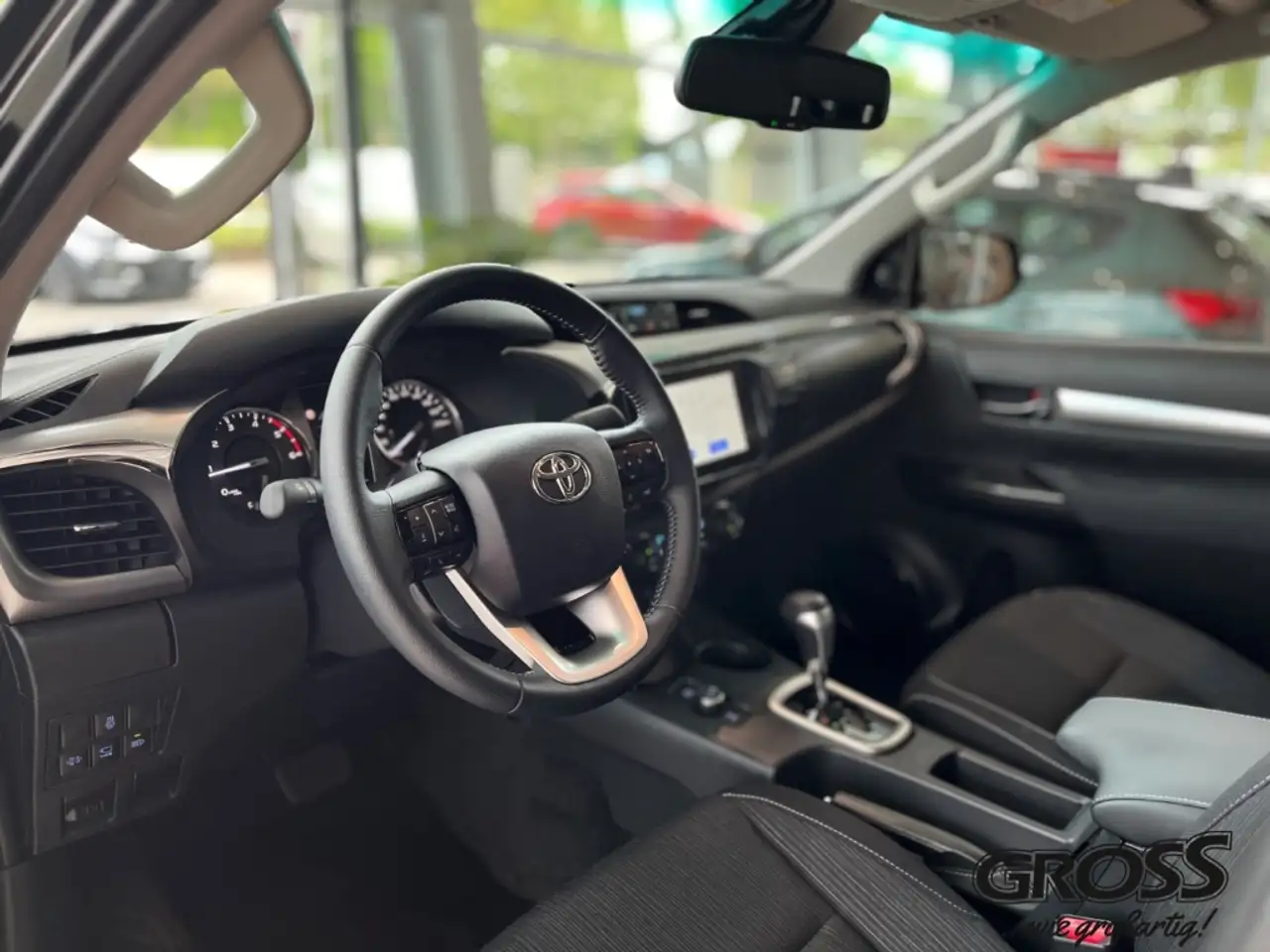 Toyota Hilux 11