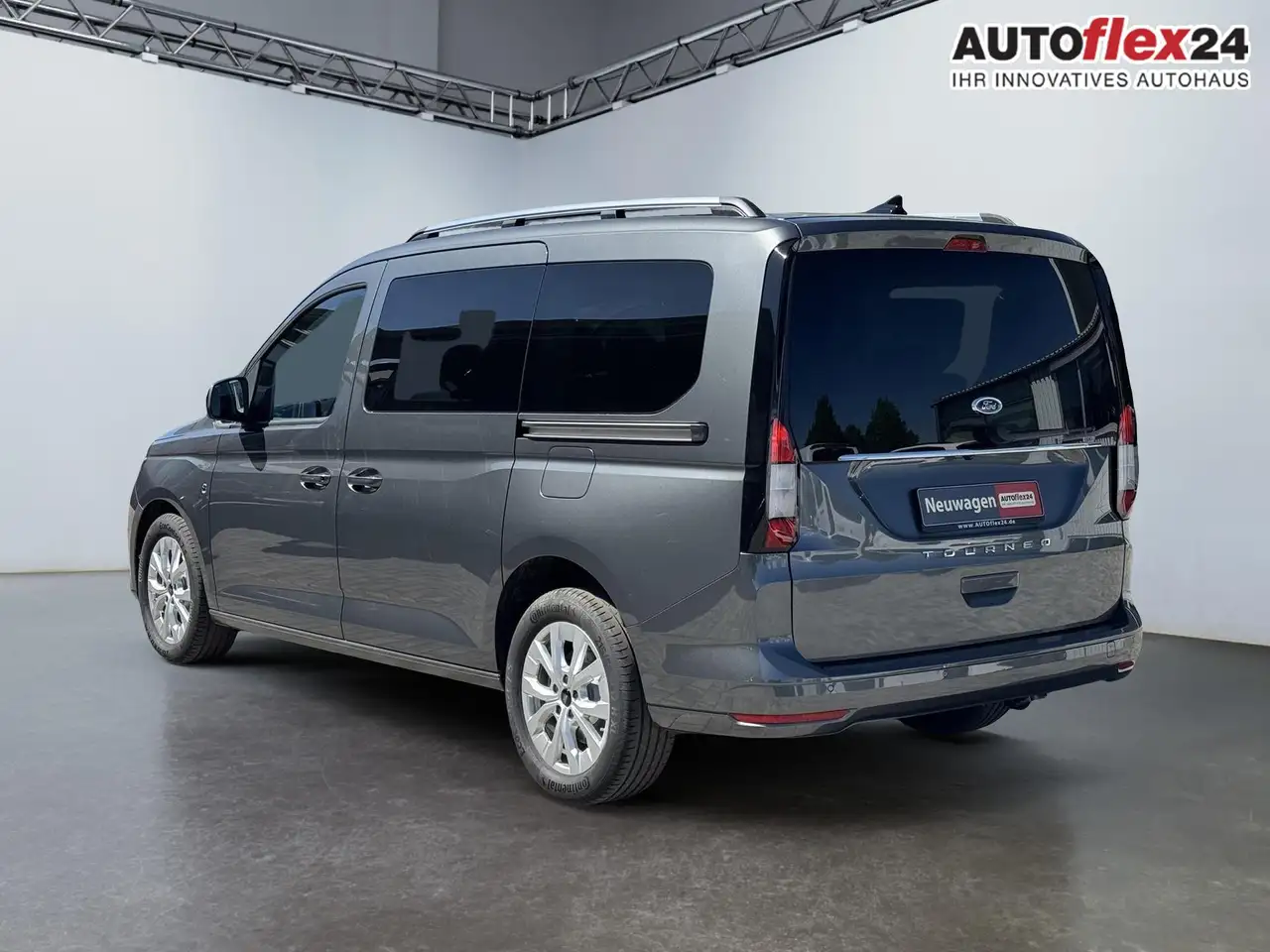 Ford Grand 6