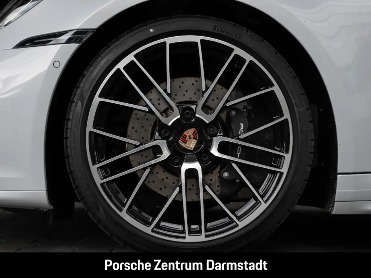 Porsche 992 911 14