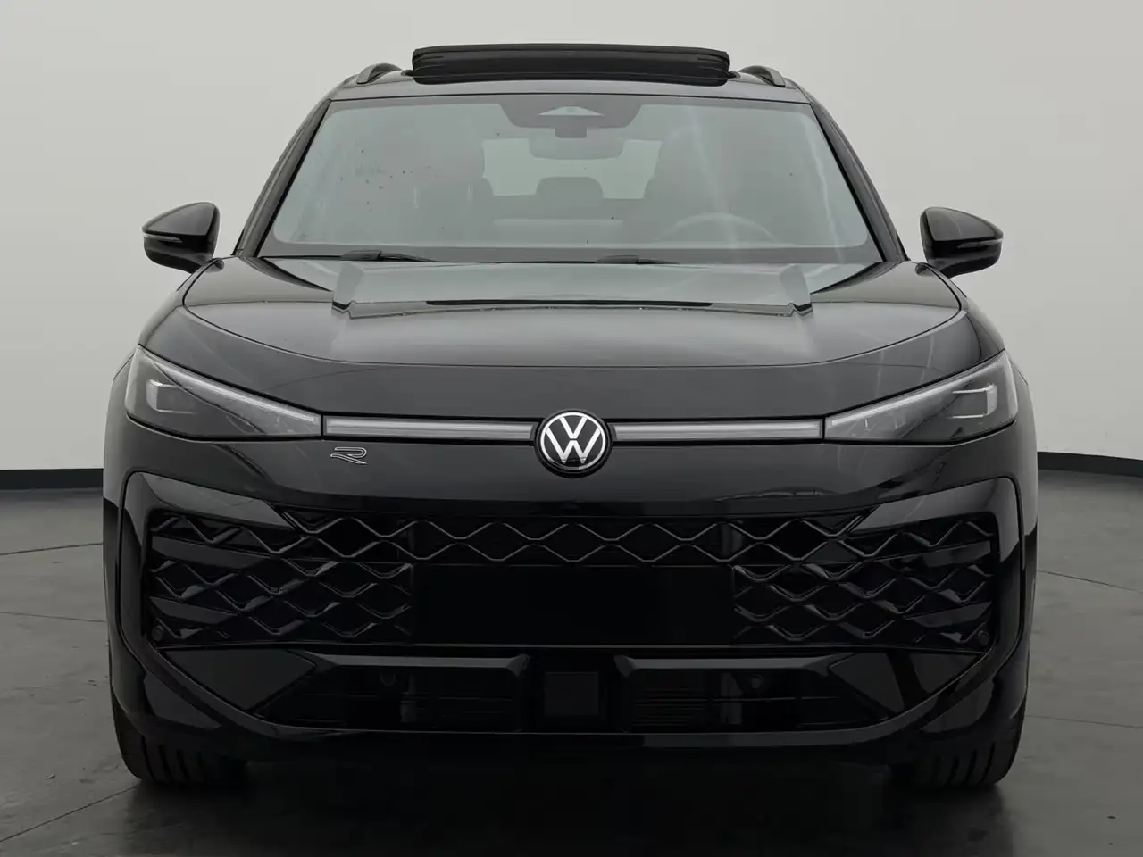 Volkswagen T-Roc 3