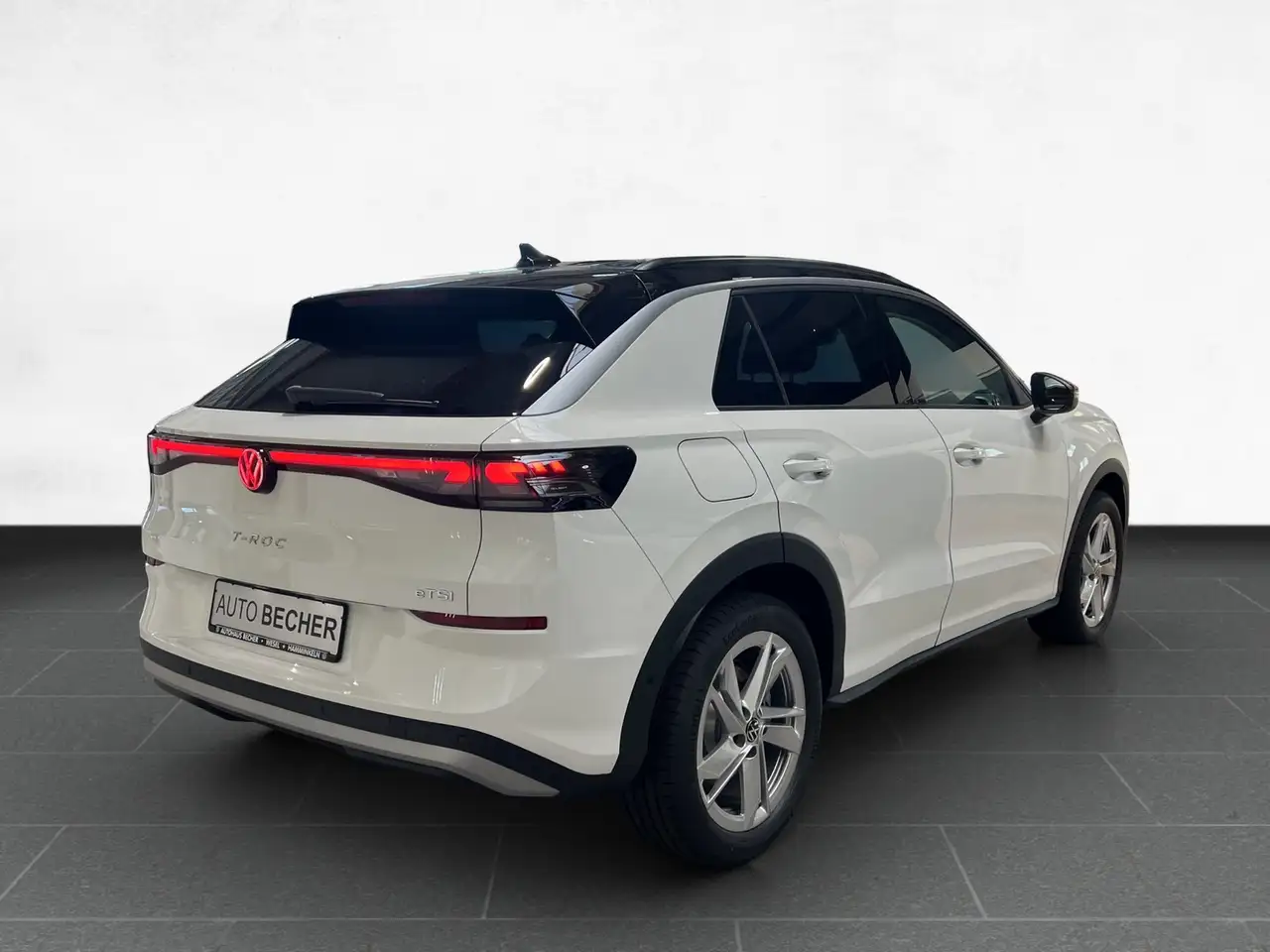 Volkswagen T-Roc 4