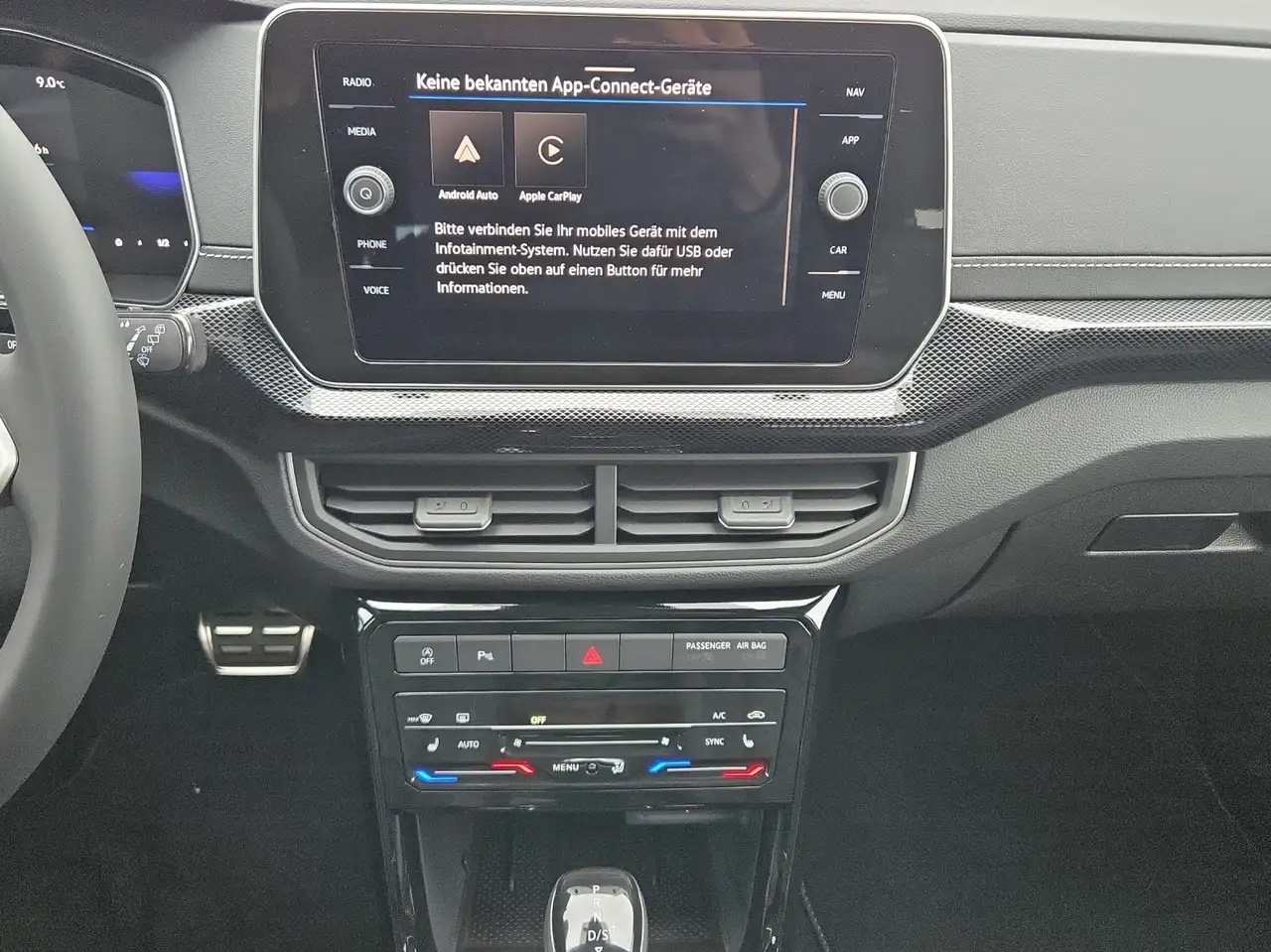 Volkswagen T-Cross 10