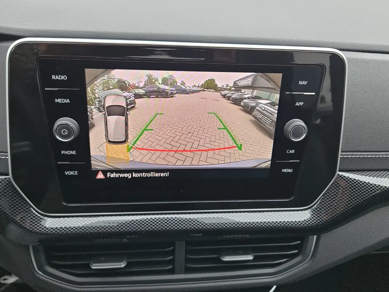 Volkswagen T-Cross 15