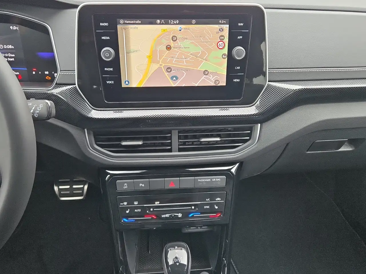 Volkswagen T-Cross 10