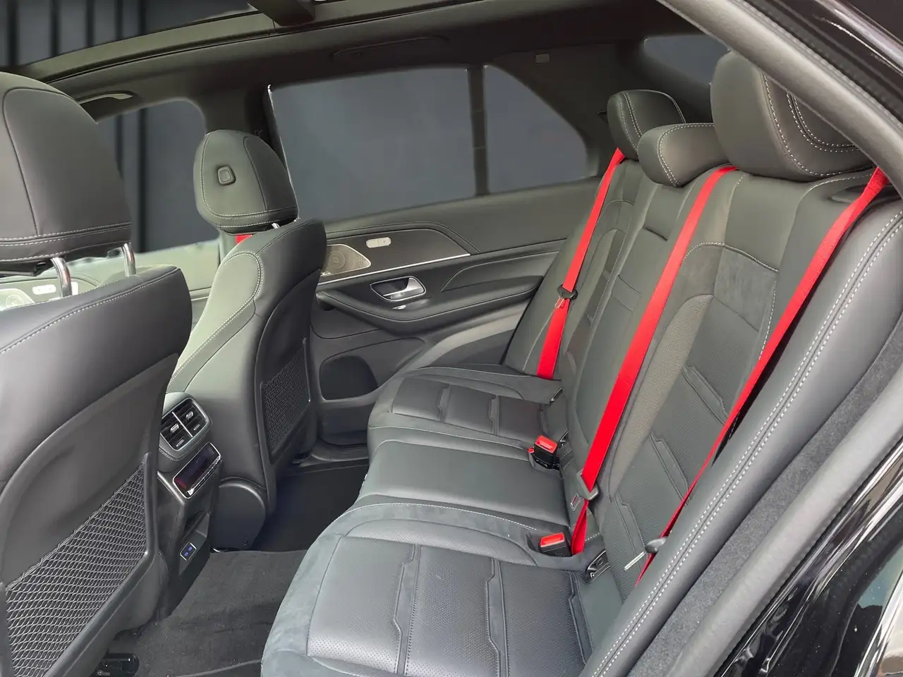 Mercedes-Benz GLE 53 8