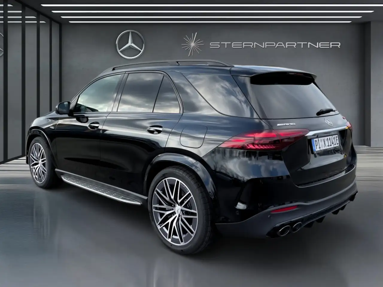 Mercedes-Benz GLE 53 11