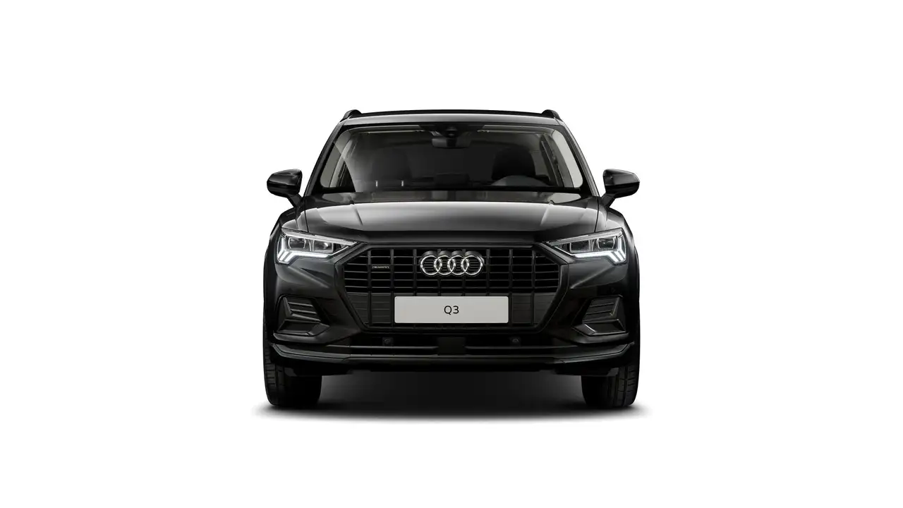 Audi Q3 4
