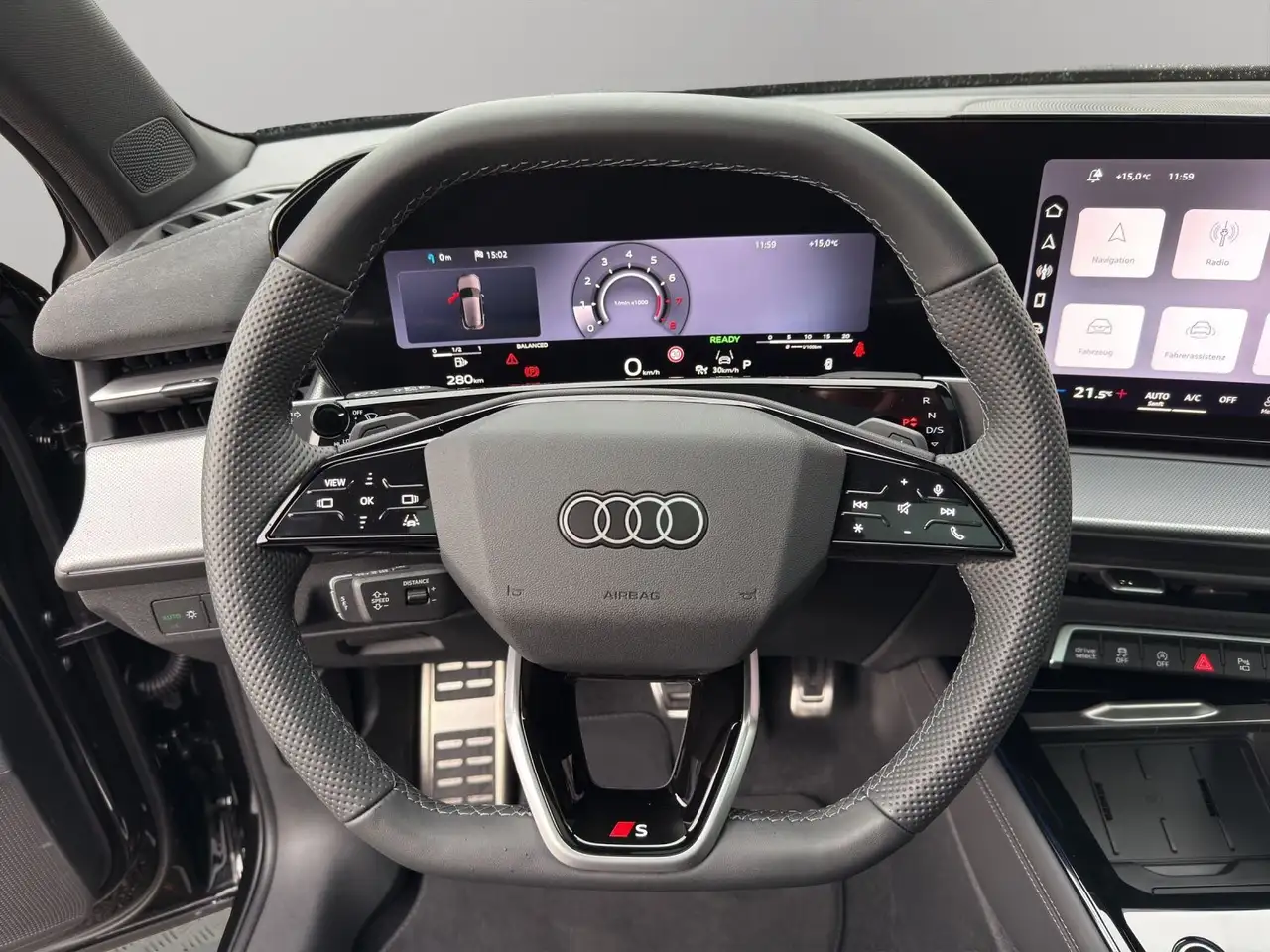 Audi Q3 10