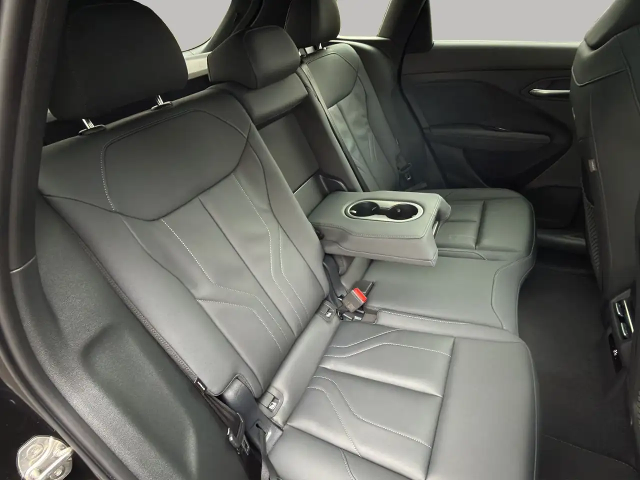 Audi Q3 15