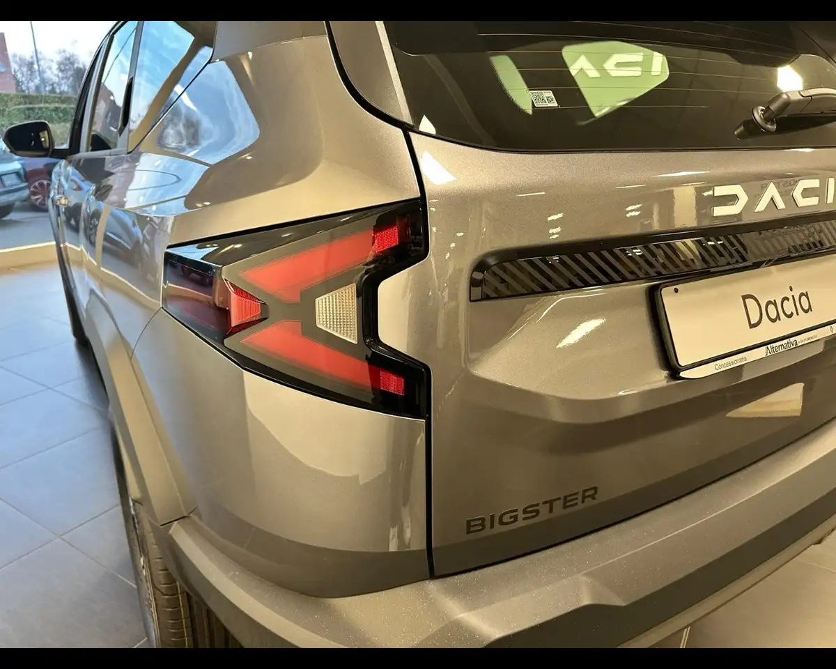Dacia Bigster 9