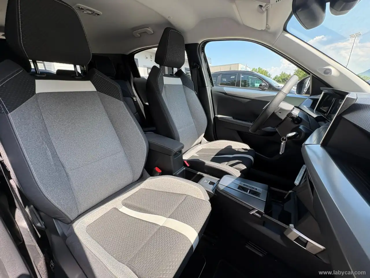 Opel Frontera 12