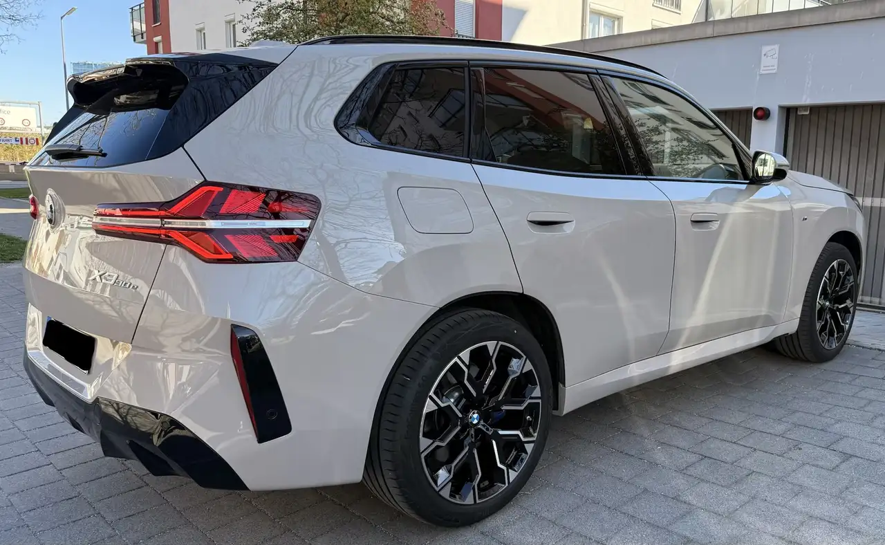 BMW X3 8