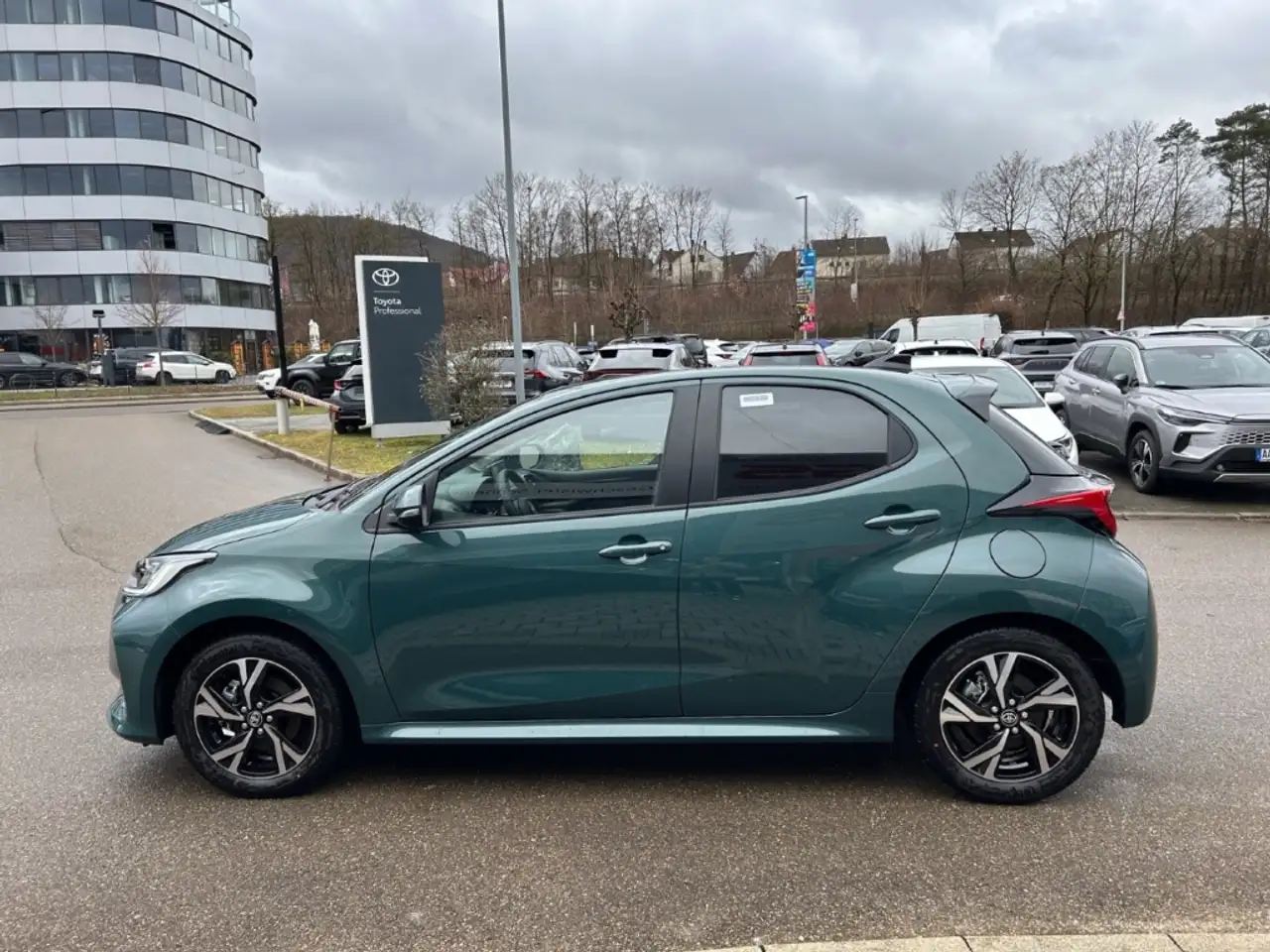 Toyota Yaris 6