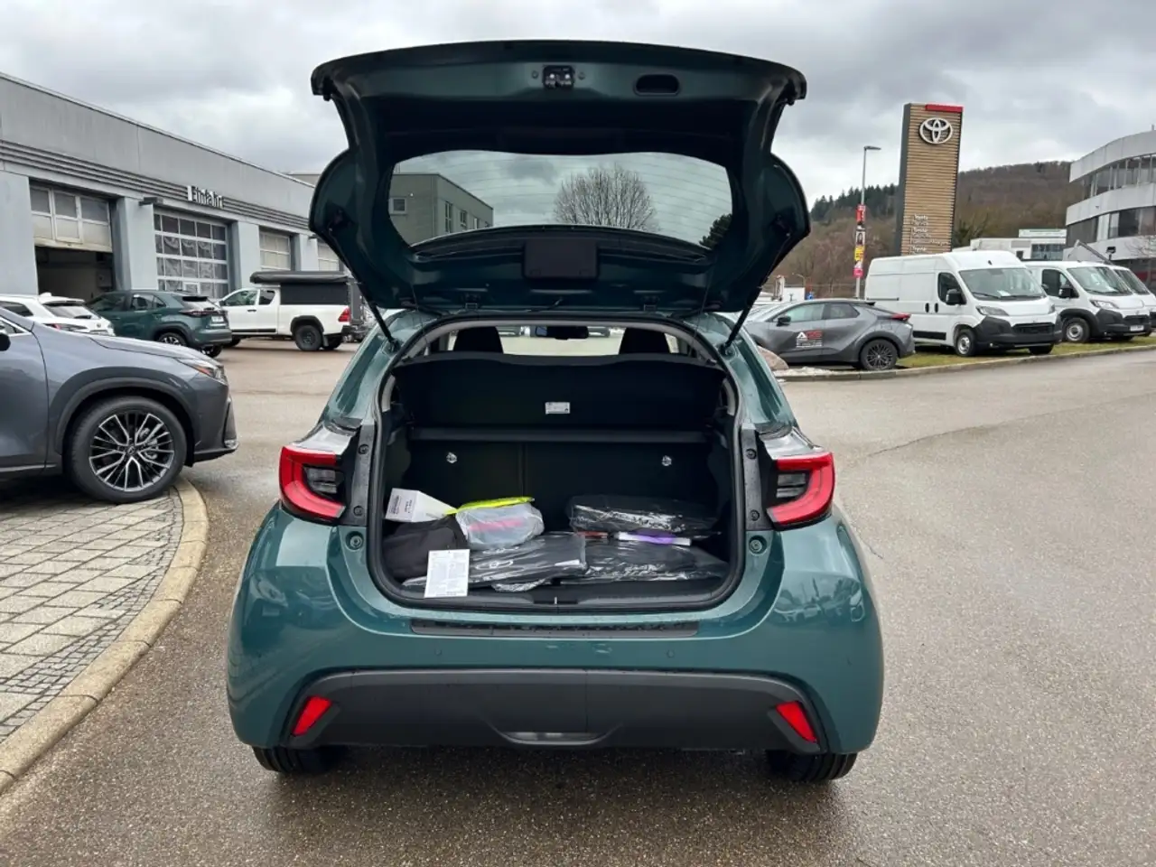 Toyota Yaris 11
