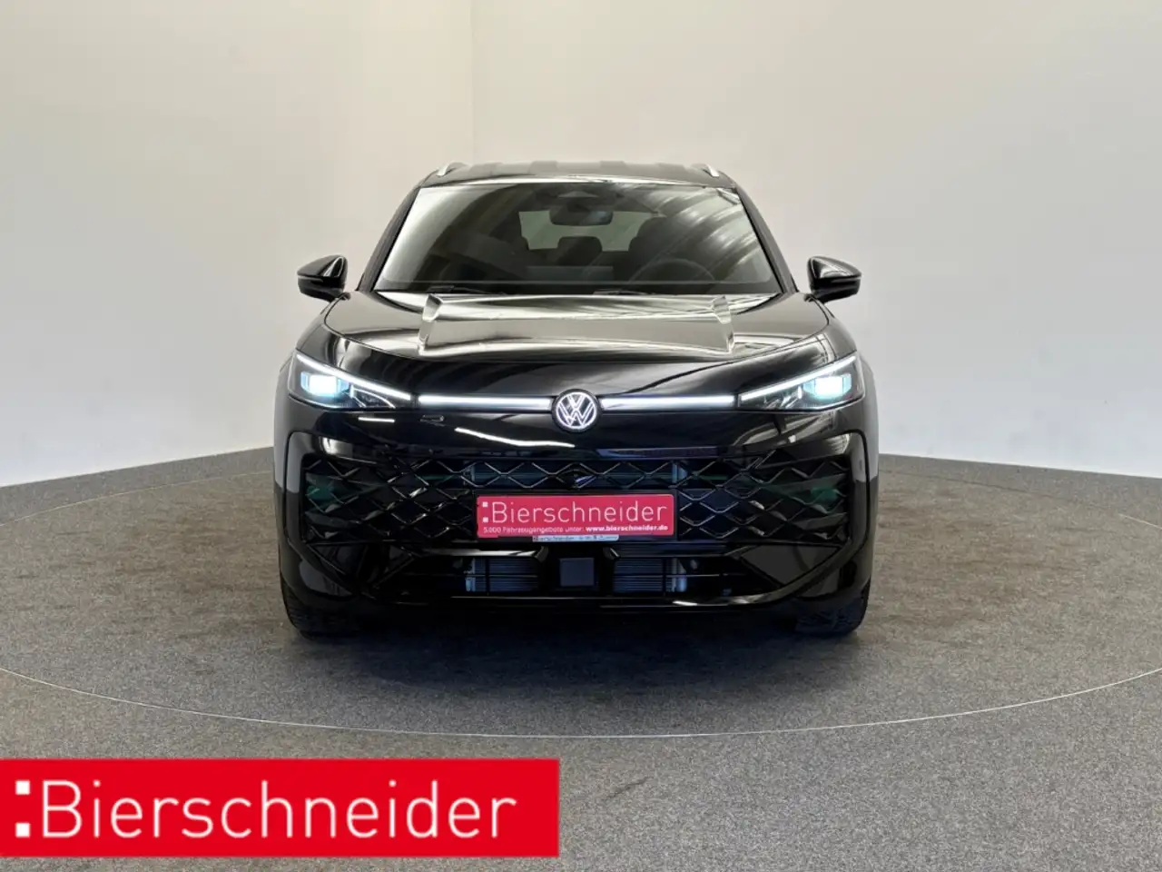 Volkswagen T-Roc 3
