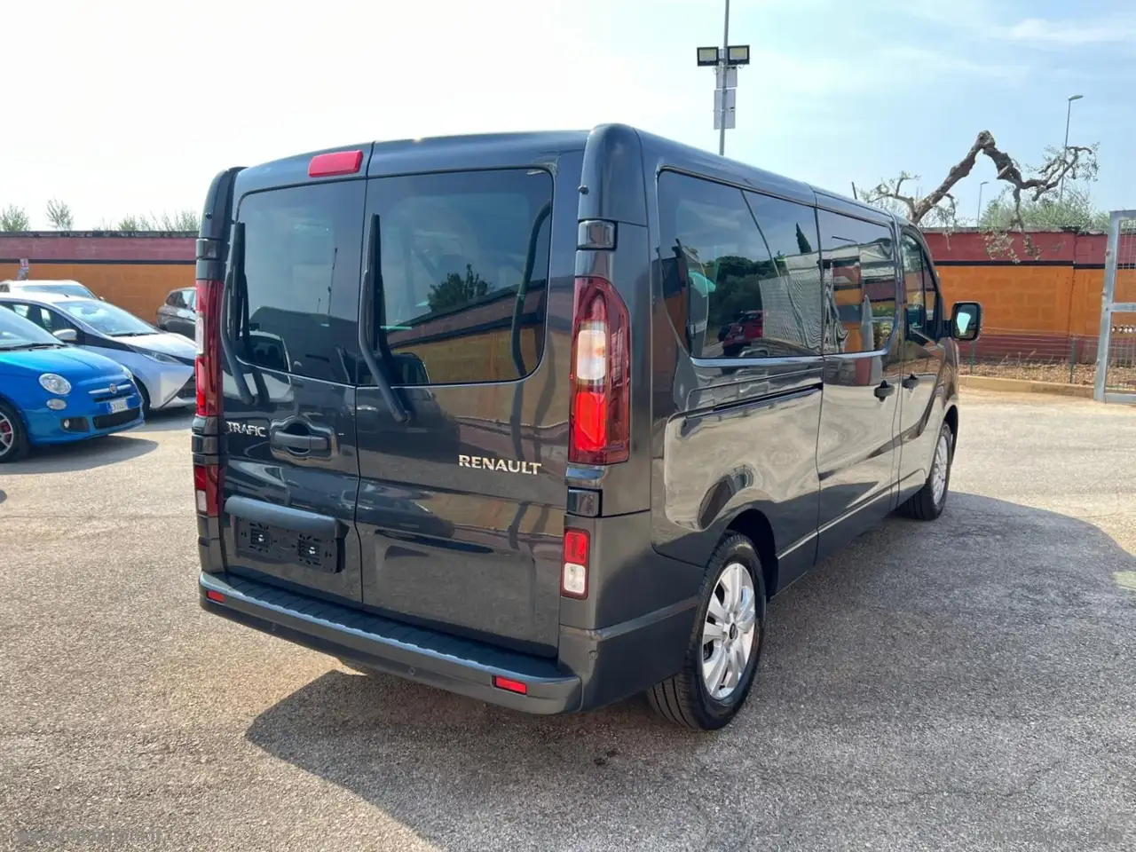 Renault Trafic 5