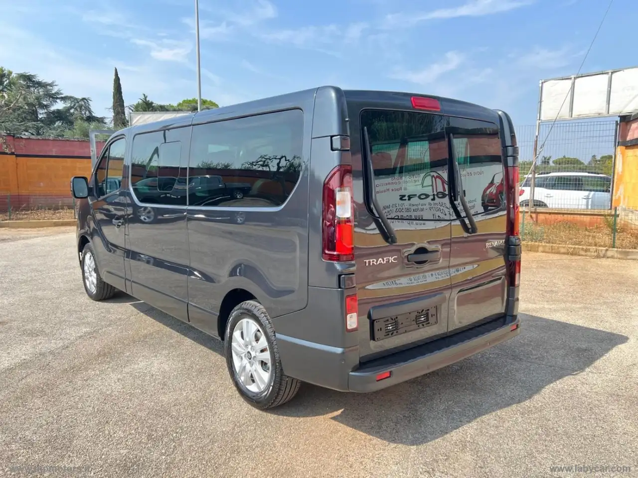 Renault Trafic 7