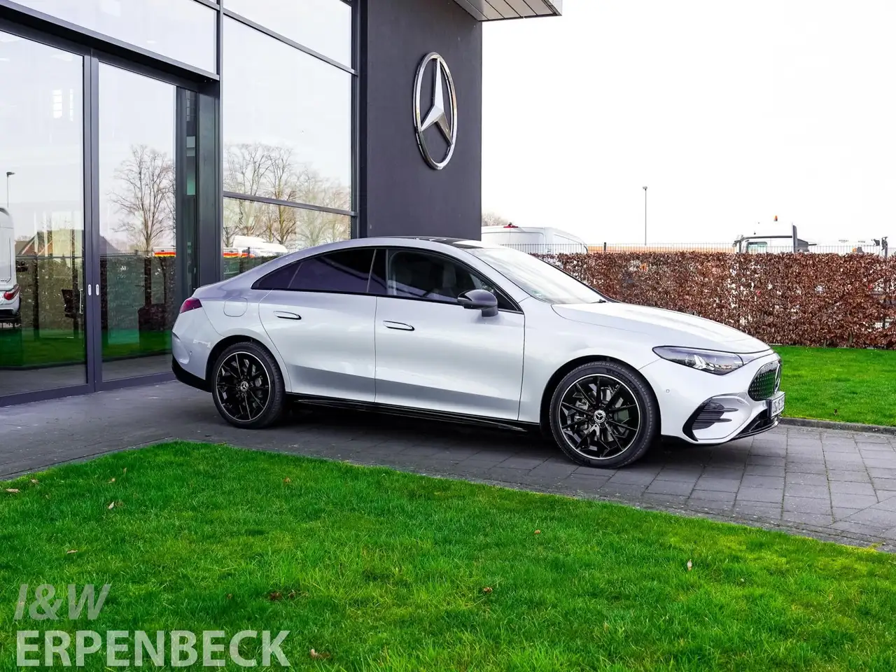Mercedes-Benz CLA 250 4