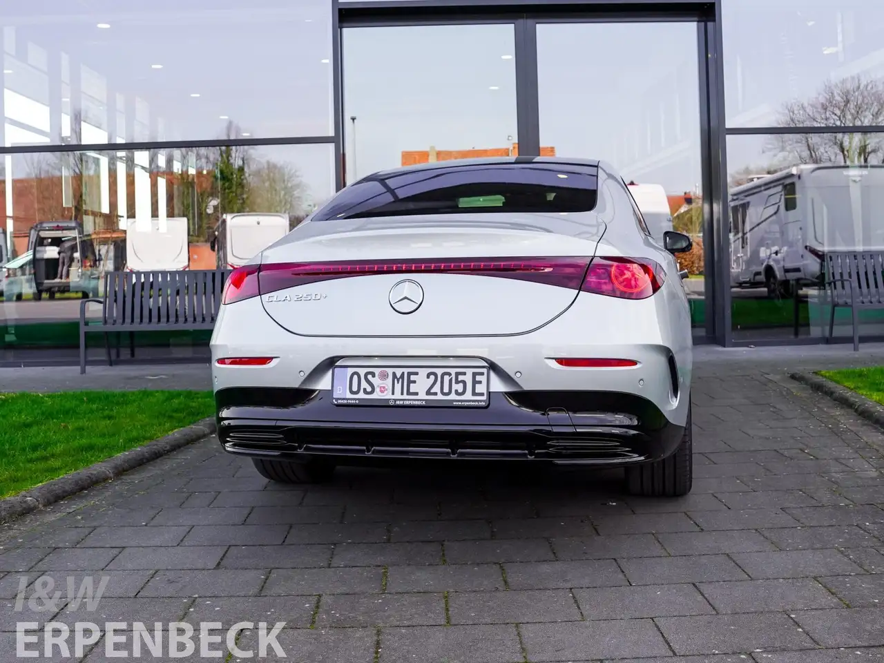 Mercedes-Benz CLA 250 7