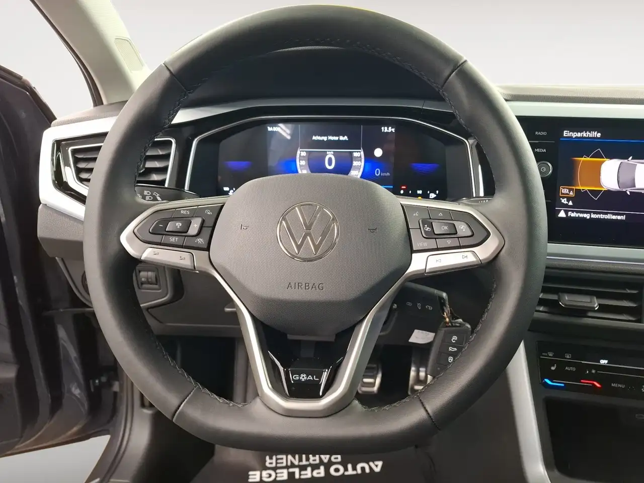 Volkswagen Polo VI 10