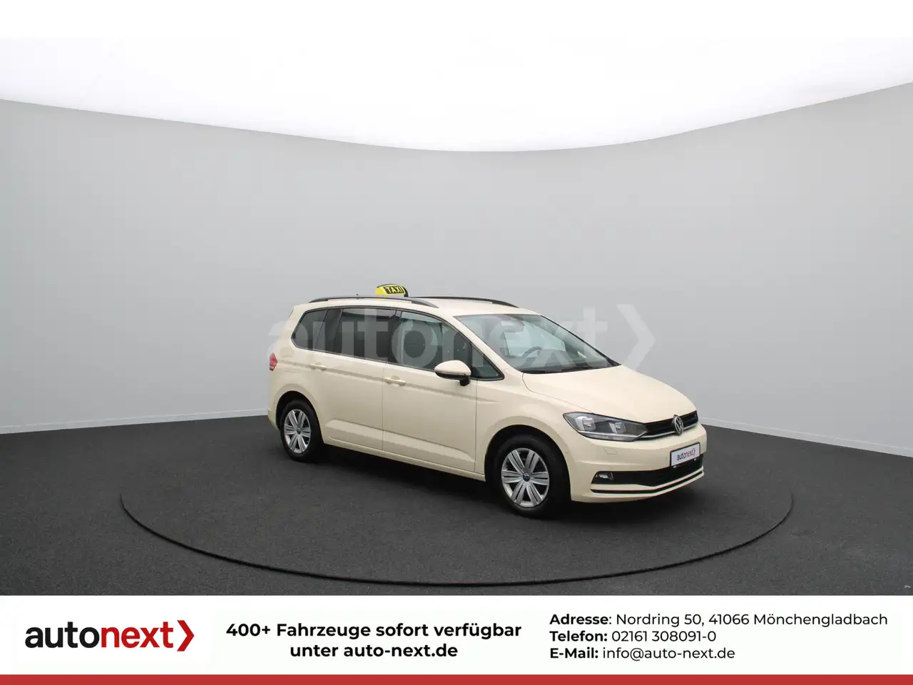 Volkswagen Touran 11