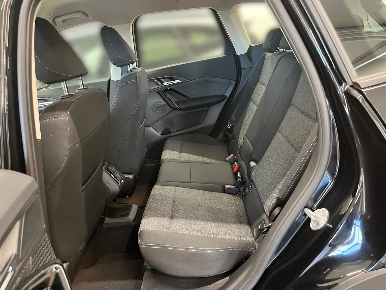 BMW X1 6