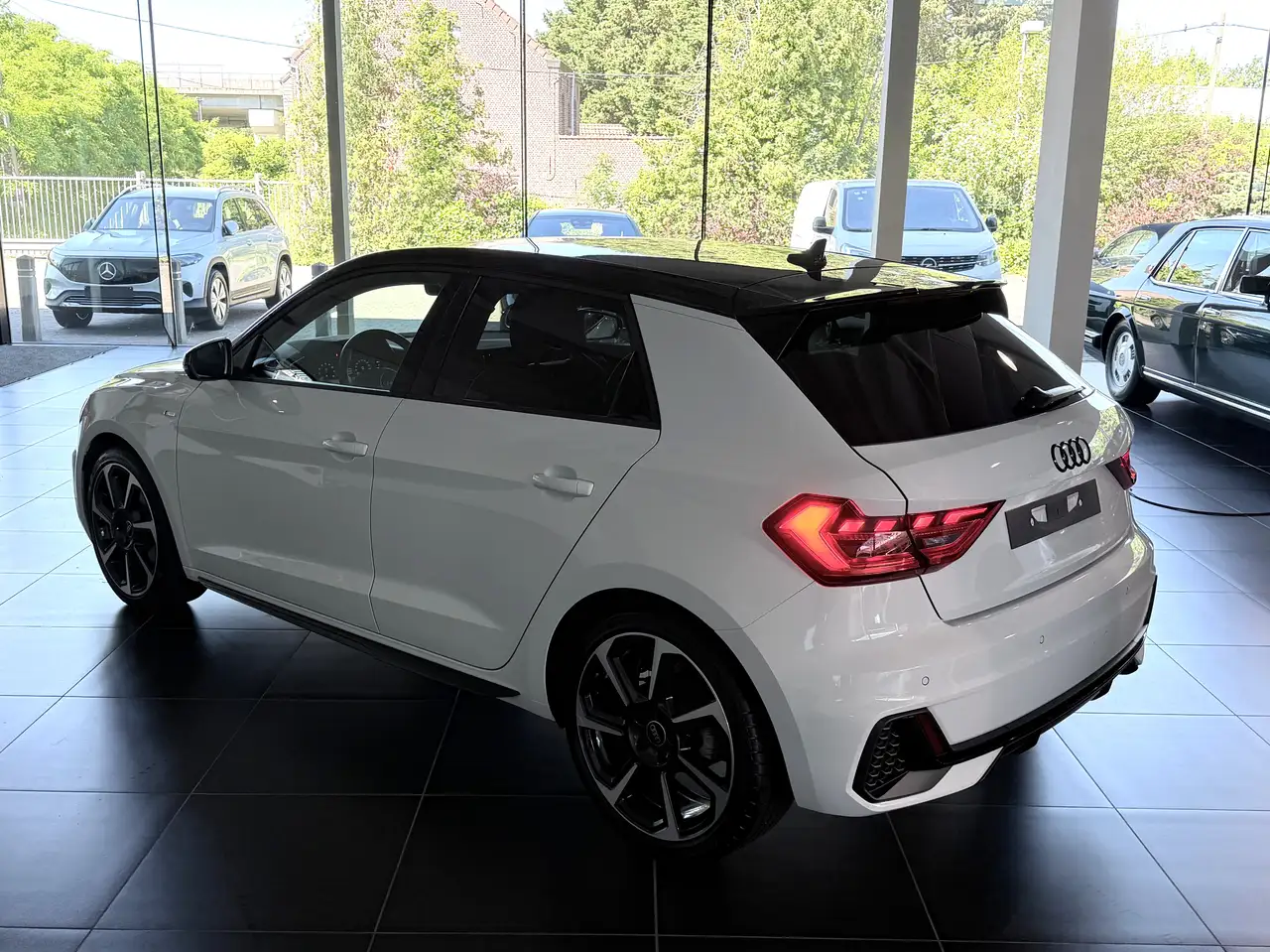 Audi A1 4
