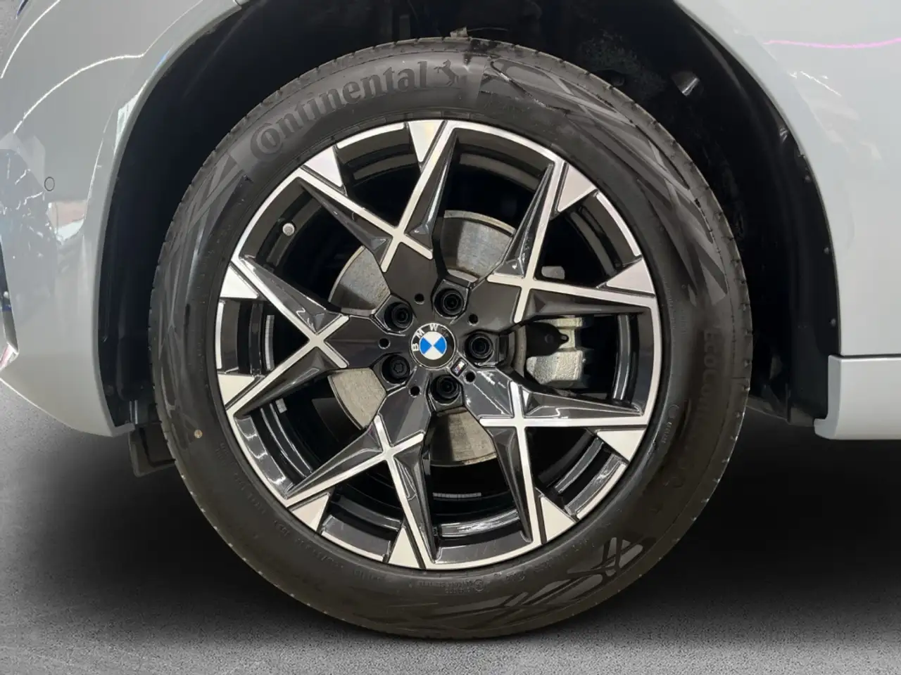 BMW X3 7