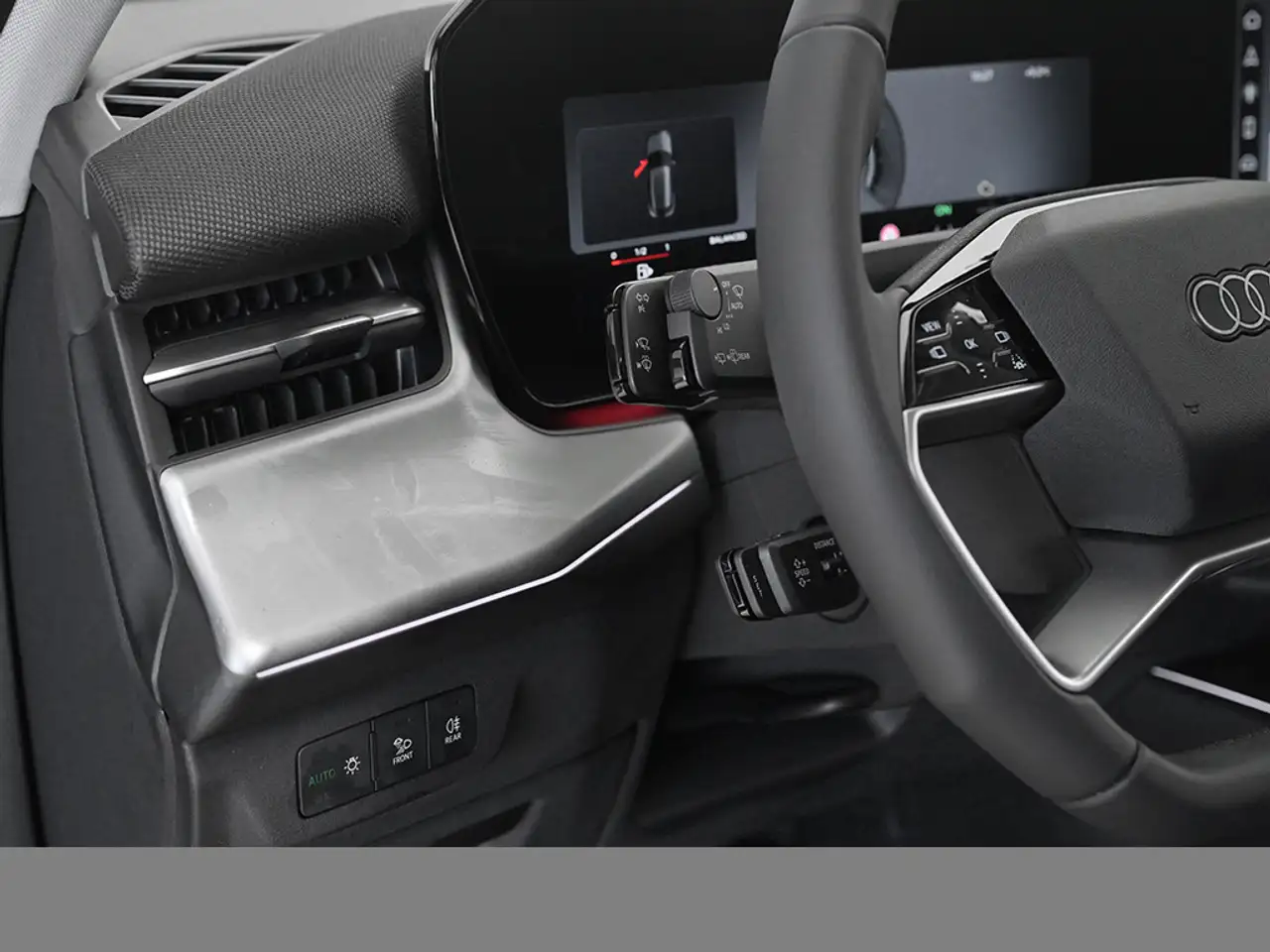 Audi Q3 11