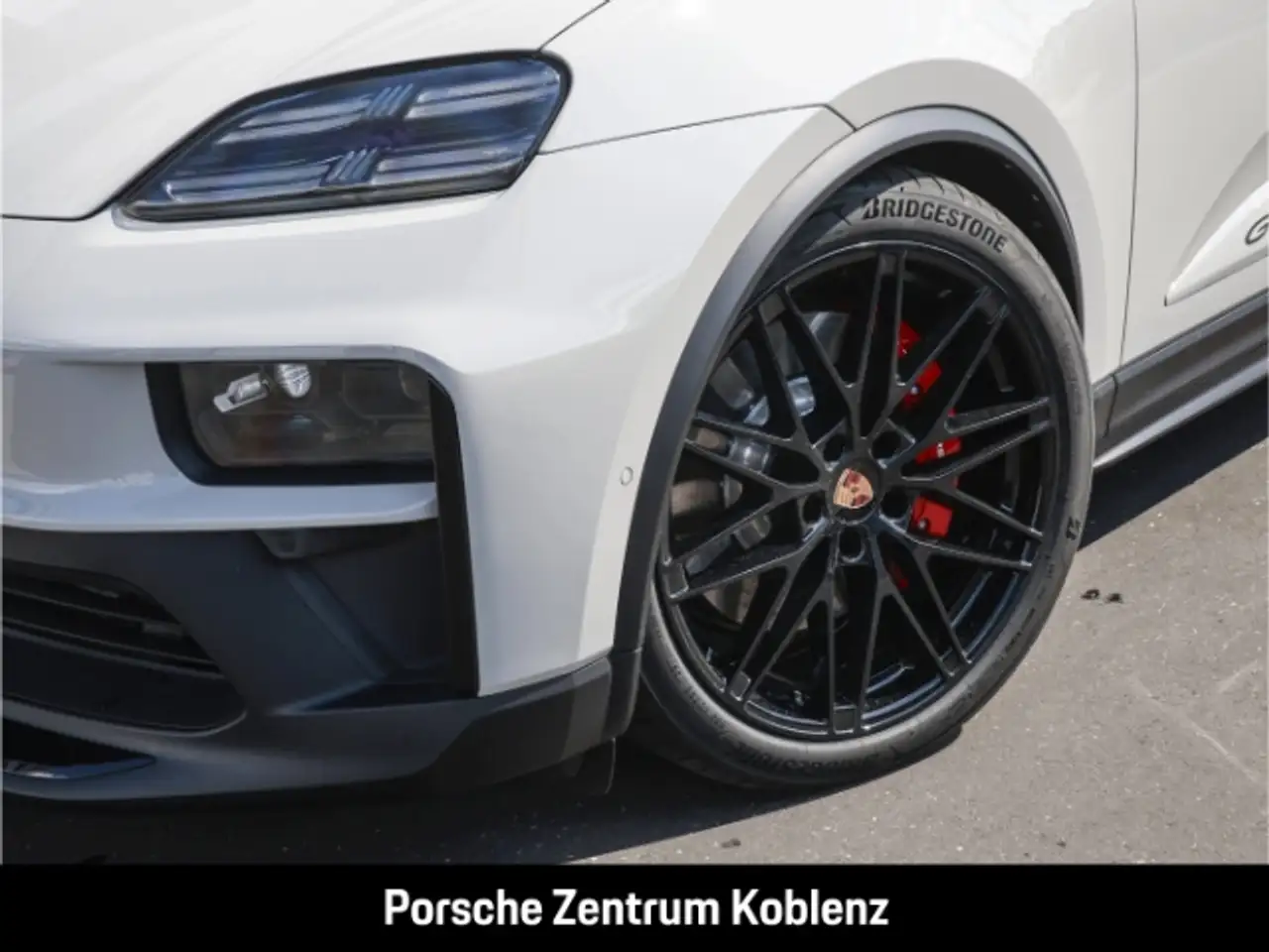 Porsche Macan 10