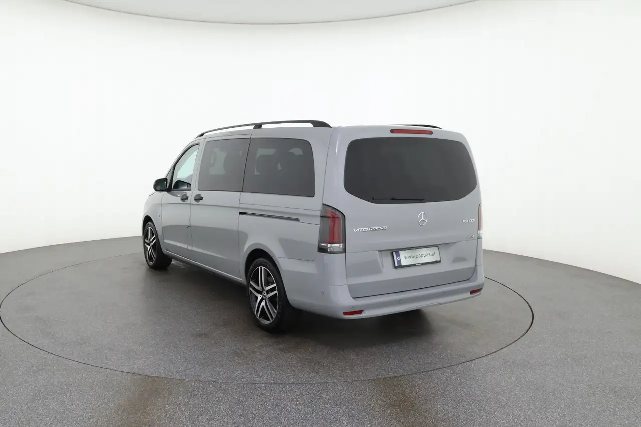 Mercedes-Benz Vito 119 6