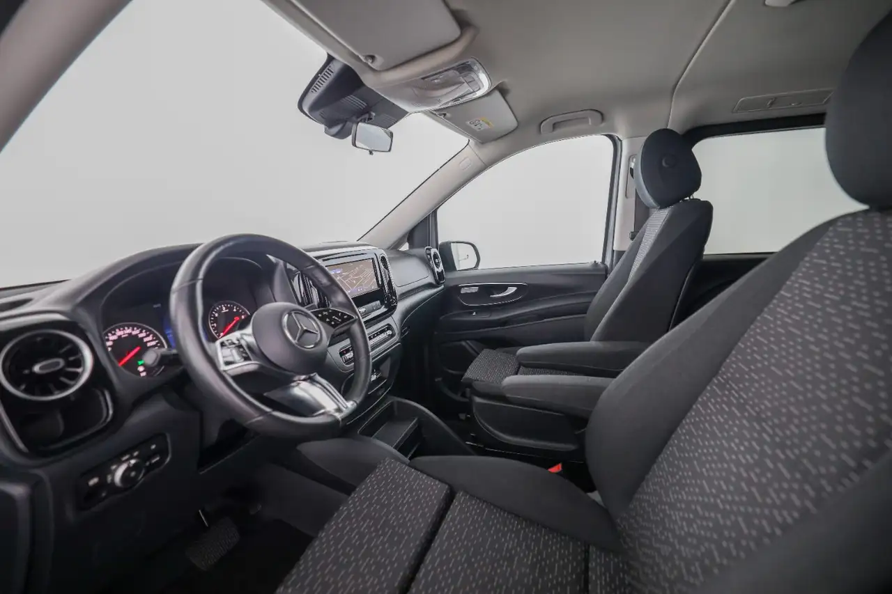 Mercedes-Benz Vito 119 8