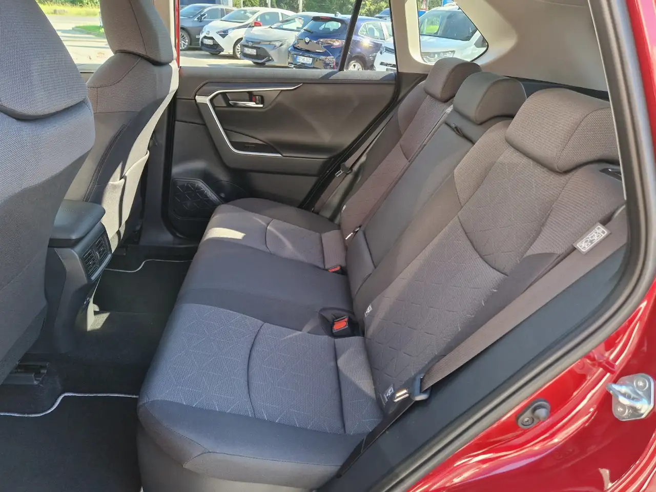 Toyota RAV4 9