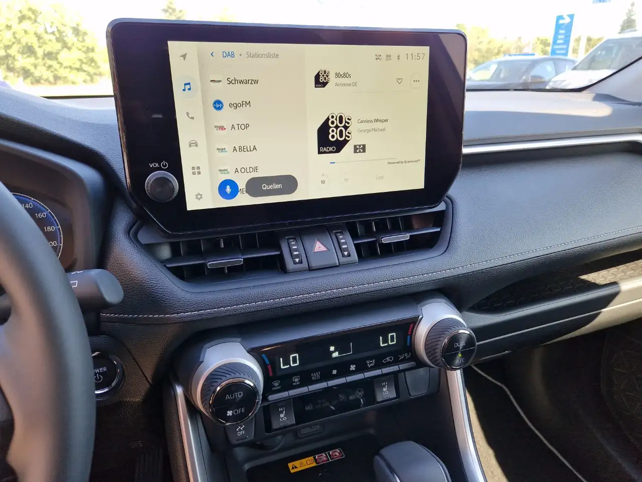 Toyota RAV4 12