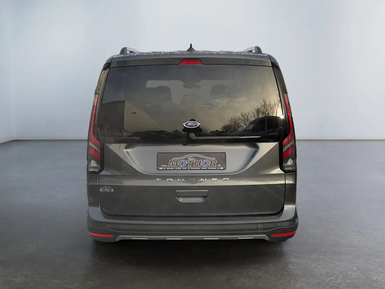 Ford Tourneo 5