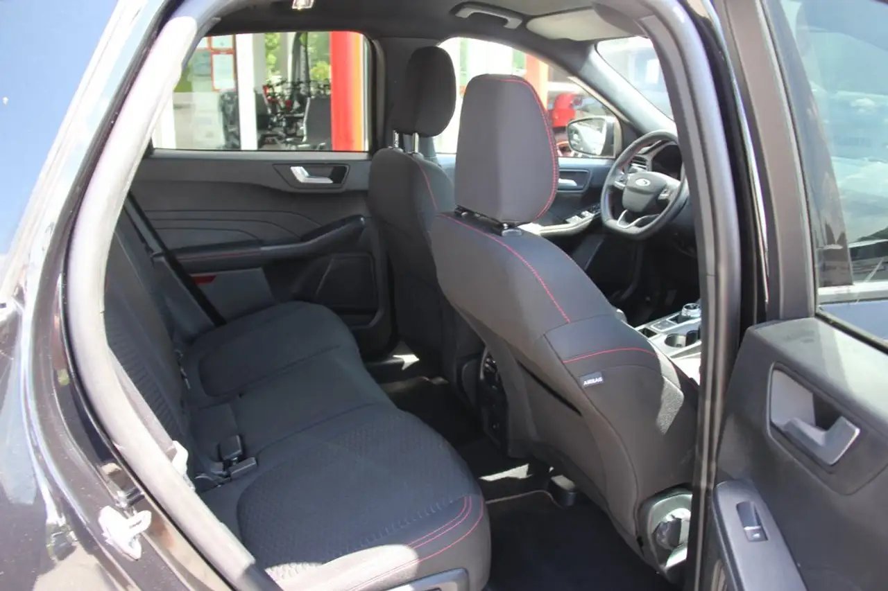 Ford Kuga 7