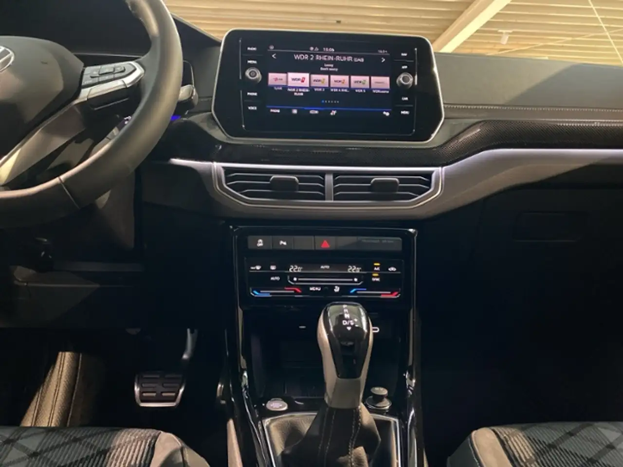 Volkswagen T-Cross 16